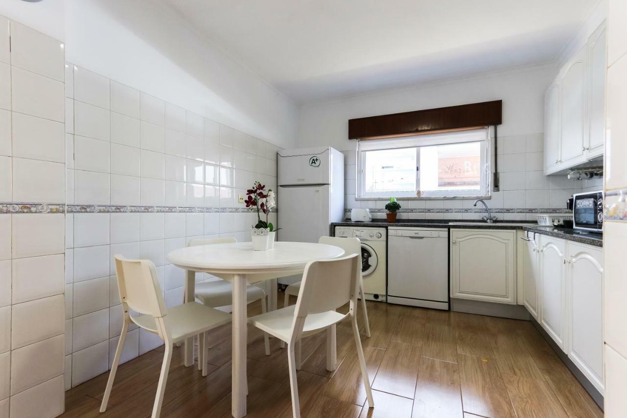 Charming Guesthouse - Sonias Houses Lisbona Esterno foto